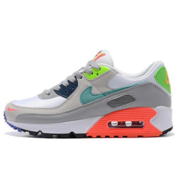 Ladies Air Max 90 Evolution of Icons Sneaker