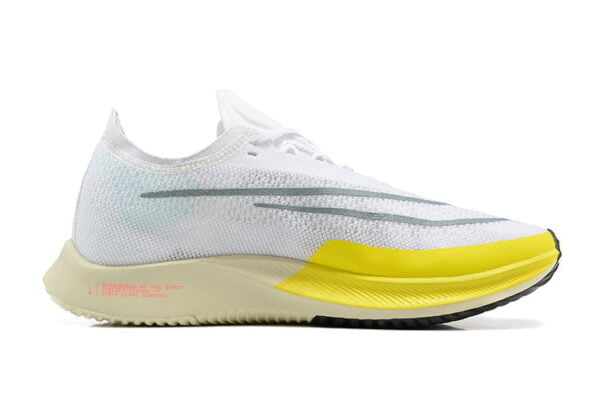 ZoomX Streakfly Proto White Yellow Sneaker (Unisex)