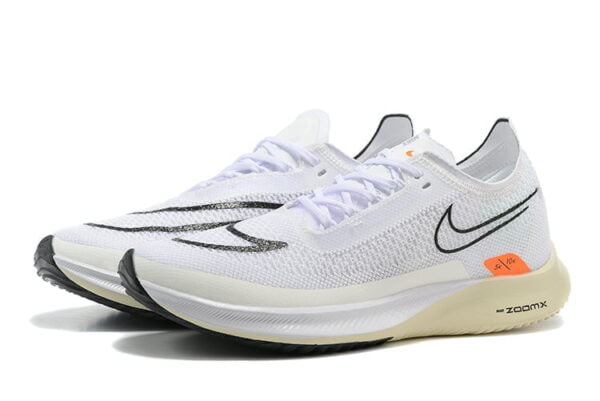 ZoomX Streakfly Proto Off White Sneaker (Unisex)