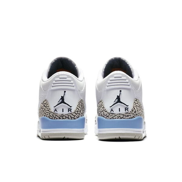 Air Jordan 3 Retro 'UNC' CT8532_104