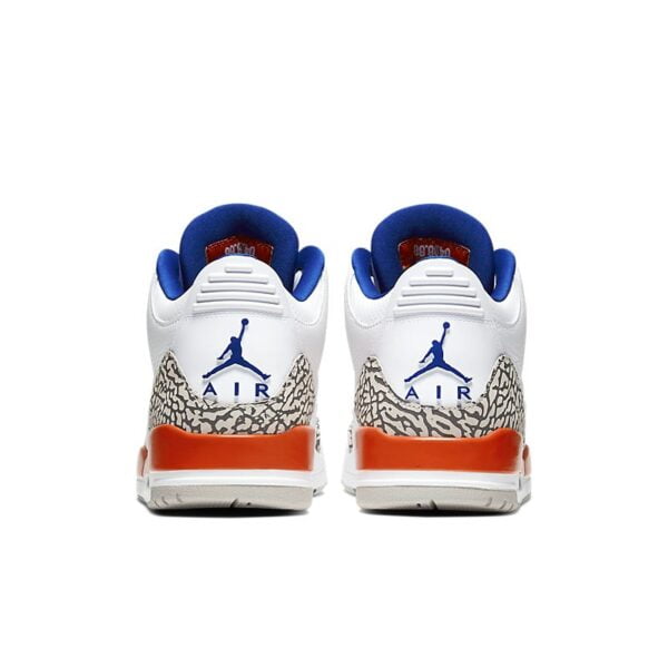 Air Jordan 3 Retro 'Knicks' 136064_148