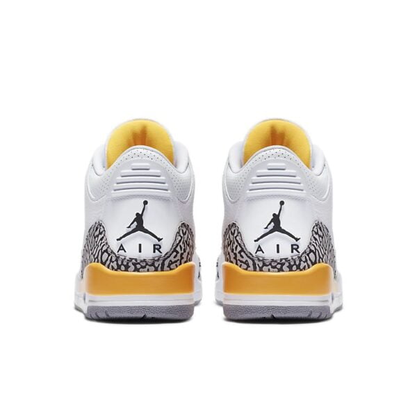 Air Jordan 3 Retro 'Laser Orange' CK9246_108