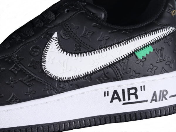 2022 Louis Vuitton x Air Force 1 Low Black White (Unisex)