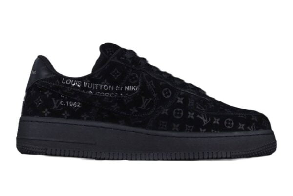 2022 Louis Vuitton x Air Force 1 Low Triple Black (Unisex)