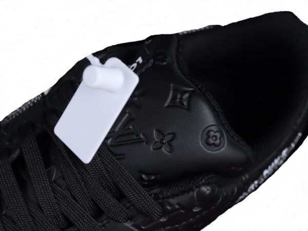 2022 Louis Vuitton x Air Force 1 Low Black White (Unisex)