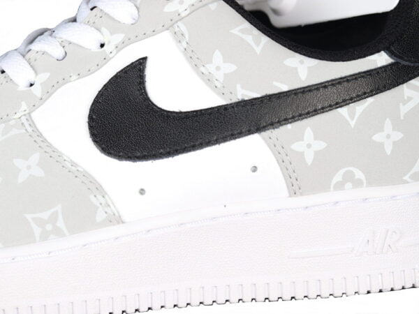 2022 Louis Vuitton x Air Force 1 Low White Black (Unisex)