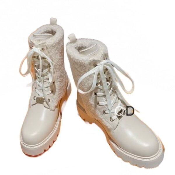 Ladies Louis Vuitton Cream Territory Flat Ranger Boot