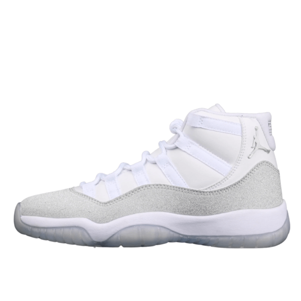 Air Jordan 11 Retro 'Vast Grey' AR0715-100