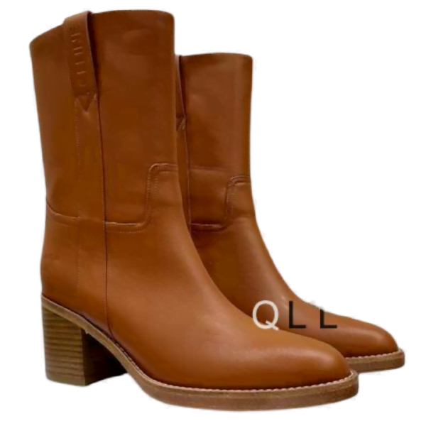 Ladies Celine Tan Leather Mid-Heel Boot