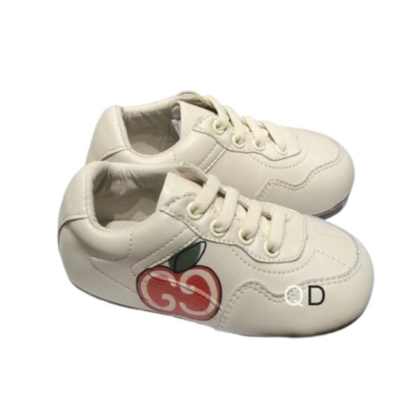 Kid's Gucci GG Apple Logo in White Shoe (Unisex)