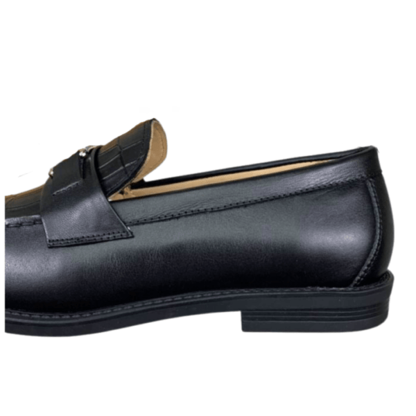 Men's Louis Vuitton Black Leather Major Loafer Shoe - Image 6