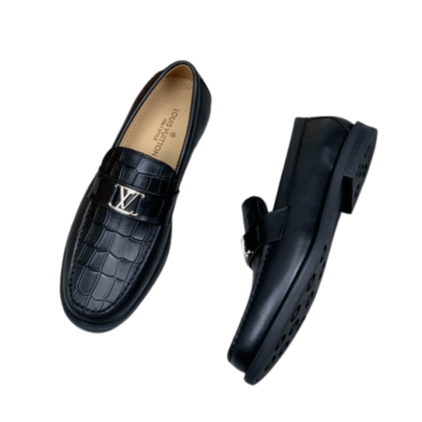 Men's Louis Vuitton Black Leather Major Loafer Shoe - Image 3