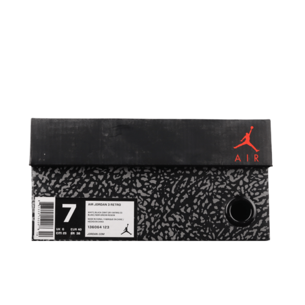 Air Jordan 3 Retro 'Infrared 23' 136064 123 - Image 7