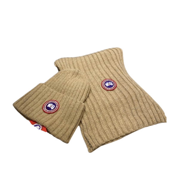 Arctic Elegance 2-Piece Canada Goose Brown Scarf & Hat Luxury Set - Image 5