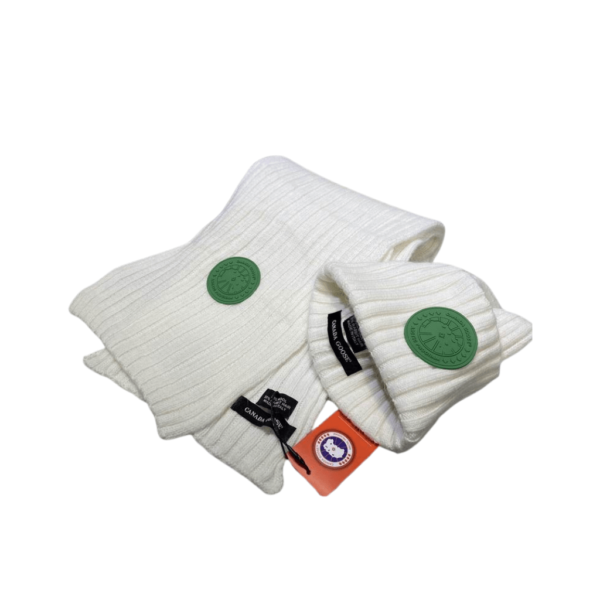 Canada Goose Signature Green Logo 2-Piece Luxury Winter Set: White Hat & Scarf Ensemble - Image 2