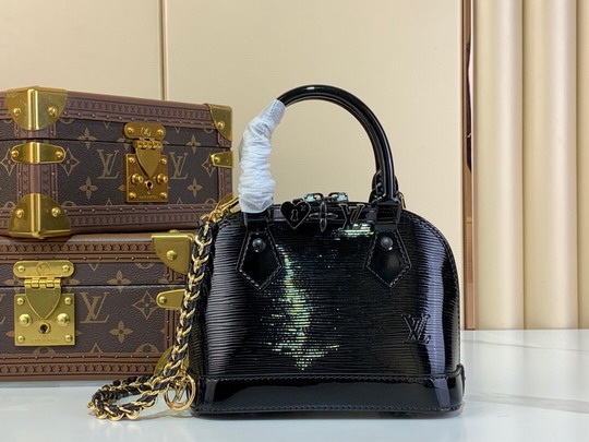 Louis Vuitton Black Alma BB Handbag K00015