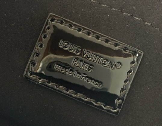 Louis Vuitton Black Alma BB Handbag K00015 - Image 8