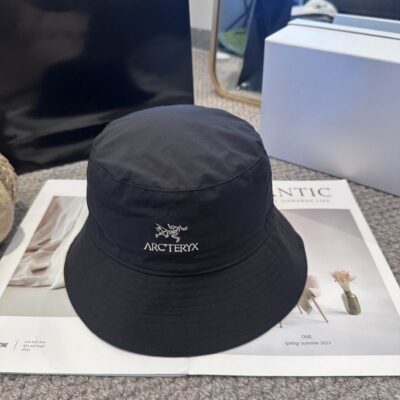 Arcteryx Black Auris Bucket Hat 3545157