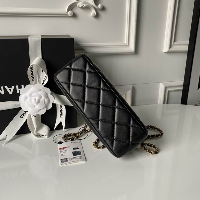 Chanel Black Pearly Clutch AS5912 - Image 5