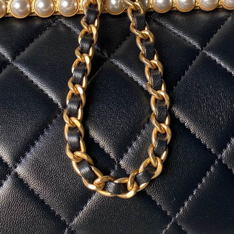 Chanel Black Pearly Clutch AS5912 - Image 7