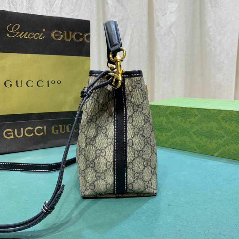 Gucci Beige-Black GG Emblem Small Bucket Crossbody Bag 1889167 - Image 6