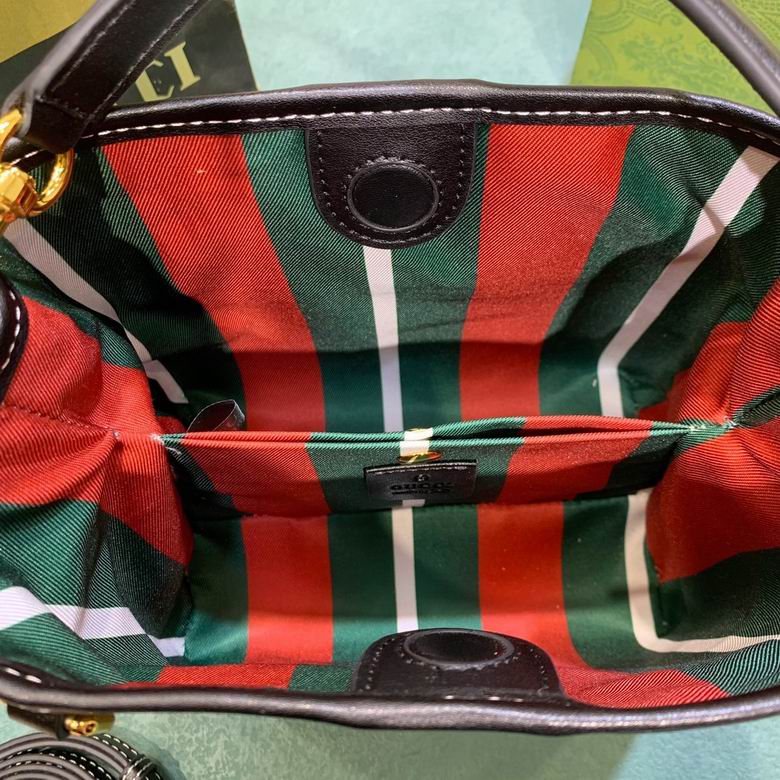 Gucci Beige-Black GG Emblem Small Bucket Crossbody Bag 1889167 - Image 9