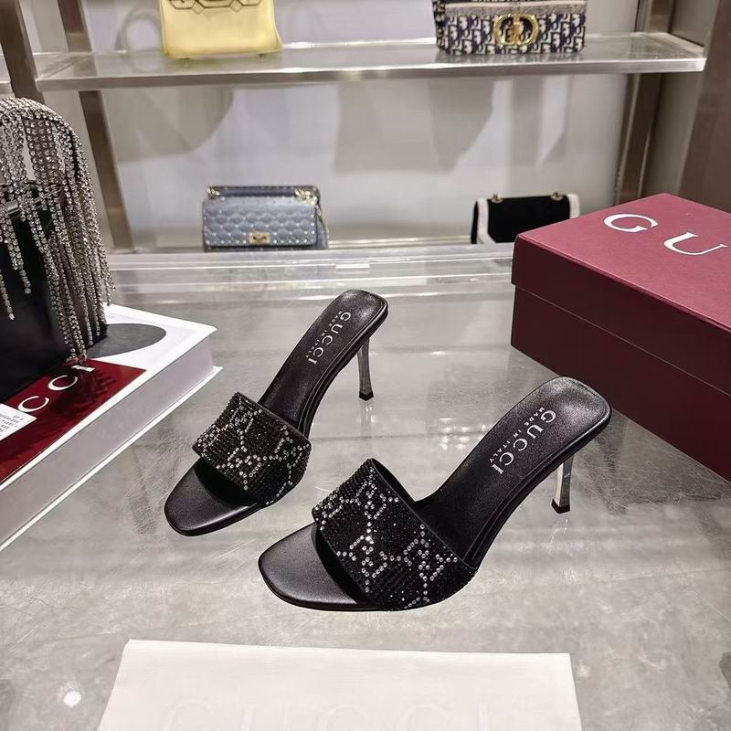 Gucci Bombshell Crystal 3094902 Sandals MNS0915