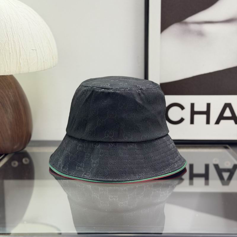 Gucci GG Canvas Bucket Hat 4060938