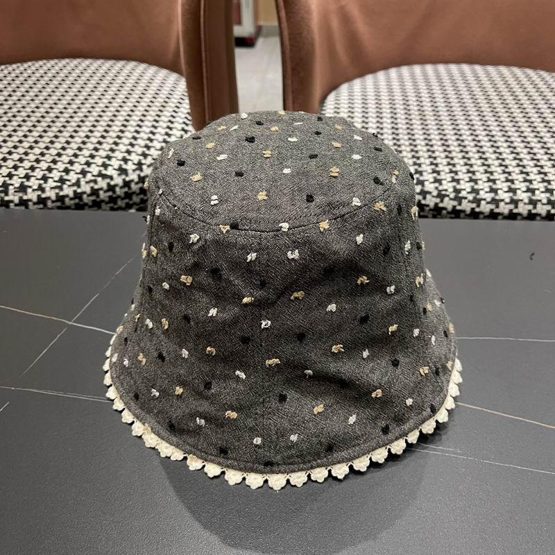 Gucci Interlocking GG Bucket Hat 4172535 - Image 4