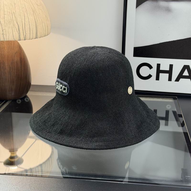Gucci Knitted Bucket Hat 4060955 - Image 2