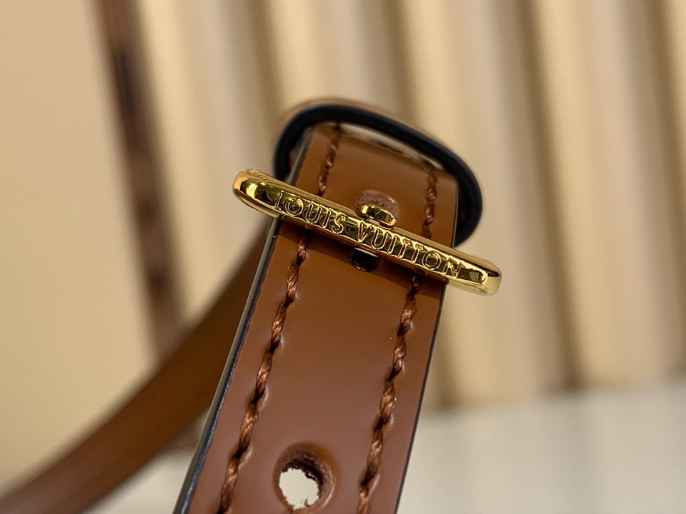 Louis Vuitton Honey Gold Alma BB Crossbody Bag M25562 - Image 8