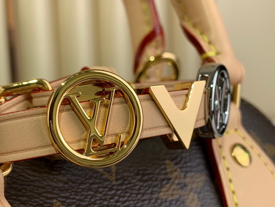 Louis Vuitton Monogram Alma BB Handbag M14339 - Image 7