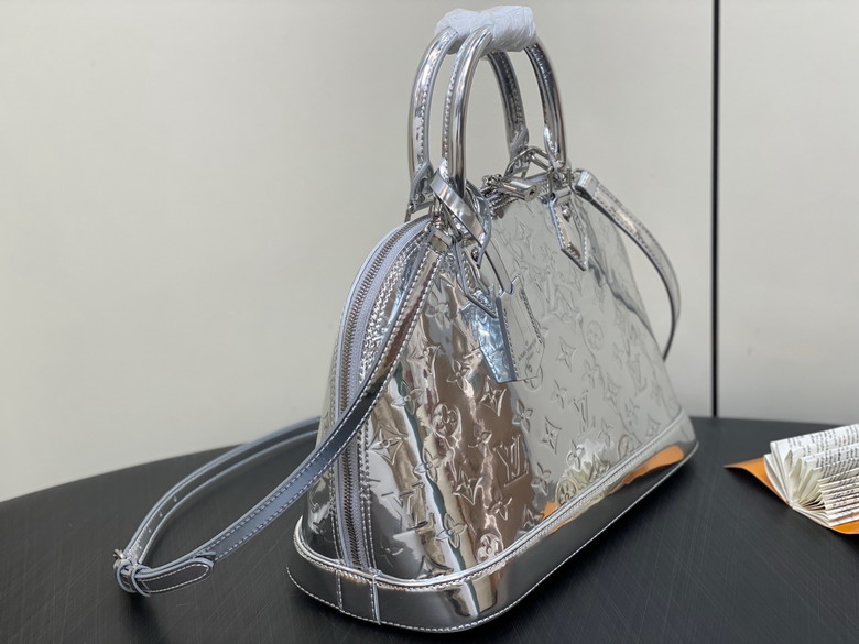 Louis Vuitton Silver Alma BB Handbag M40301 - Image 3
