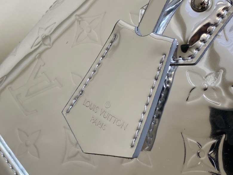 Louis Vuitton Silver Alma BB Handbag M40302 - Image 5