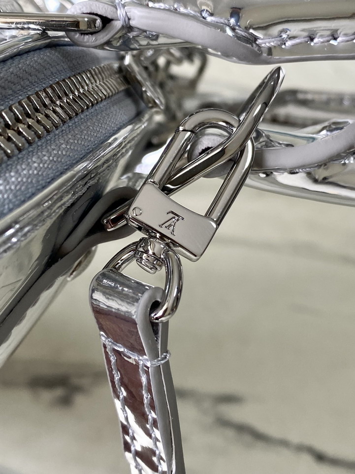 Louis Vuitton Metallic Silver Alma BB Shoulder Bag M26335 - Image 8