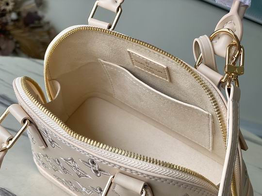 Louis Vuitton Alma BB Top Handle Bag M22878 - Image 14