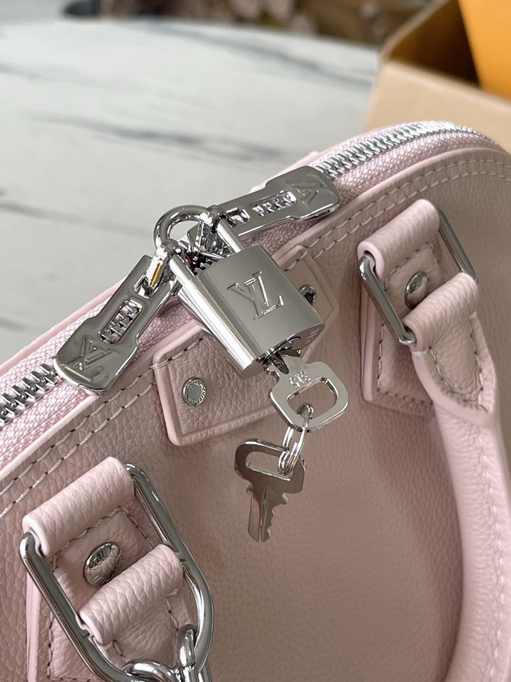 Louis Vuitton Petal Pink Alma Trunk BB 2024499 Crossbody Bag - Image 5