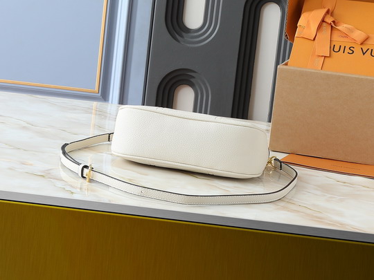 Louis Vuitton Creme Bagatelle NM Shoulder Bag M46002 - Image 4