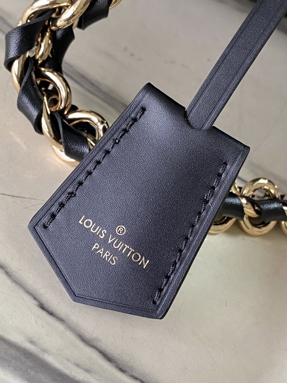 Louis Vuitton Black Alma BB Satchel M12289 - Image 5