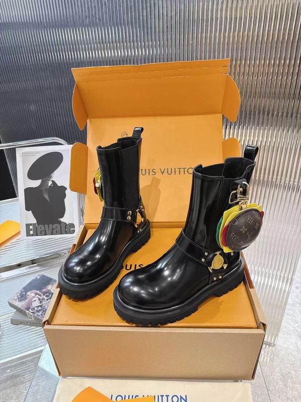 Louis Vuitton Leather 3110236 Ankle Boots MNS0907