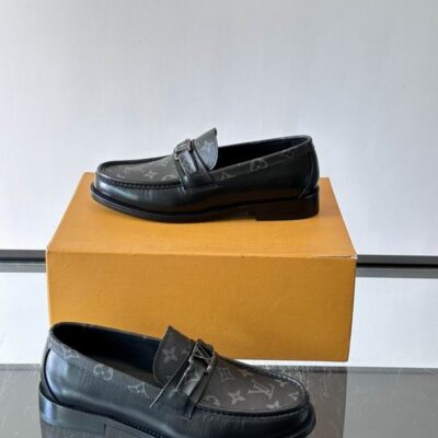 Louis Vuitton Major Penny Loafers 3134600