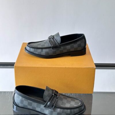 Louis Vuitton Major Penny Loafers 3134610