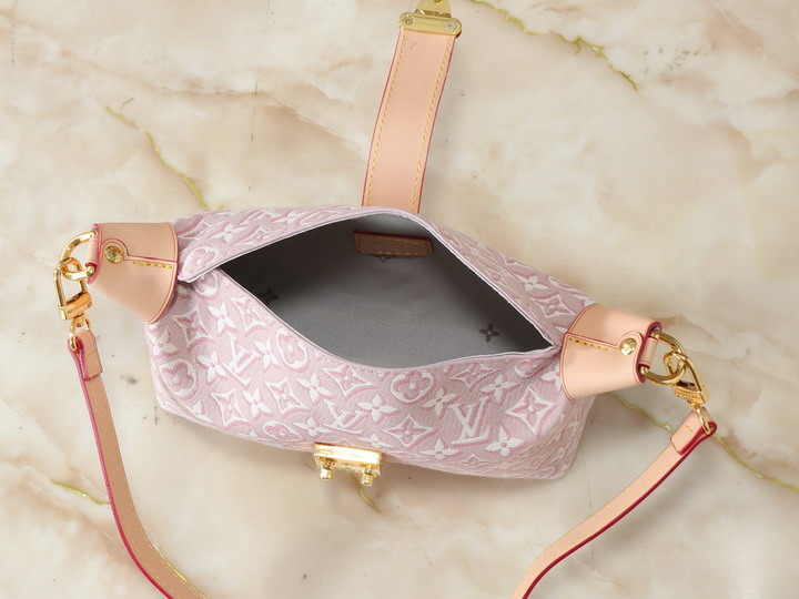 Louis Vuitton Rose Ruban Pochette Mia 2027419 Mini Bag - Image 5