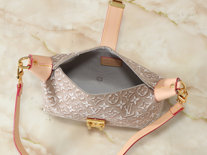 Louis Vuitton Vert Jura Pochette Mia 2027428 Mini Bag - Image 5