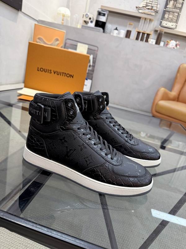 Louis Vuitton Rivoli 3126061 High-Top Sneakers MNS0902 - Image 12