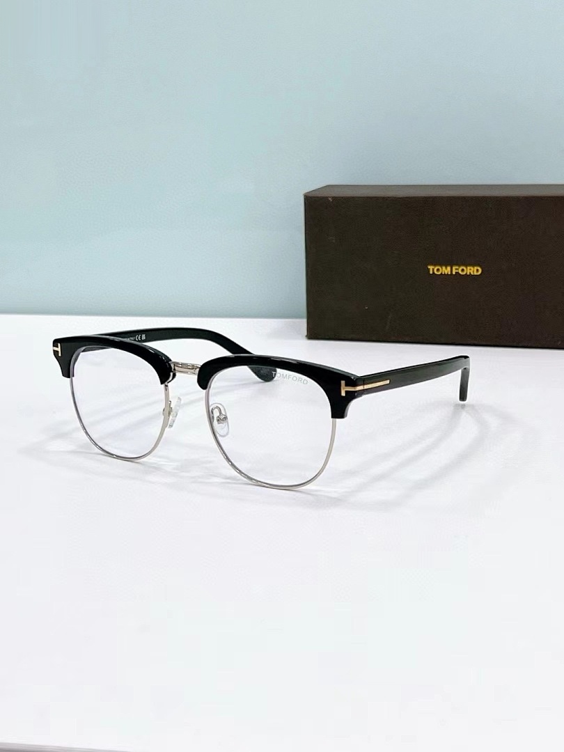 TOM FORD - FT0248 - 53-20-145 - Eyeglasses