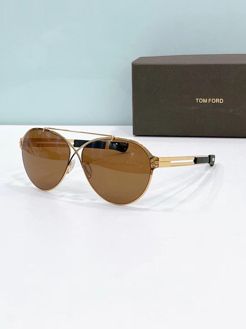TOM FORD - FT0828 - 62-14-145 - Sunglasses - Image 5