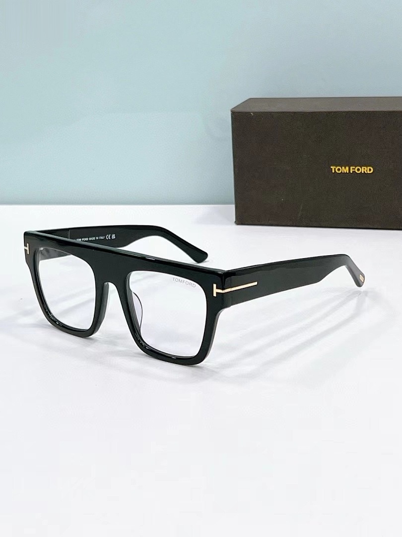 TOM FORD - FT0847 - 52-22-145 - Eyeglasses - Image 3