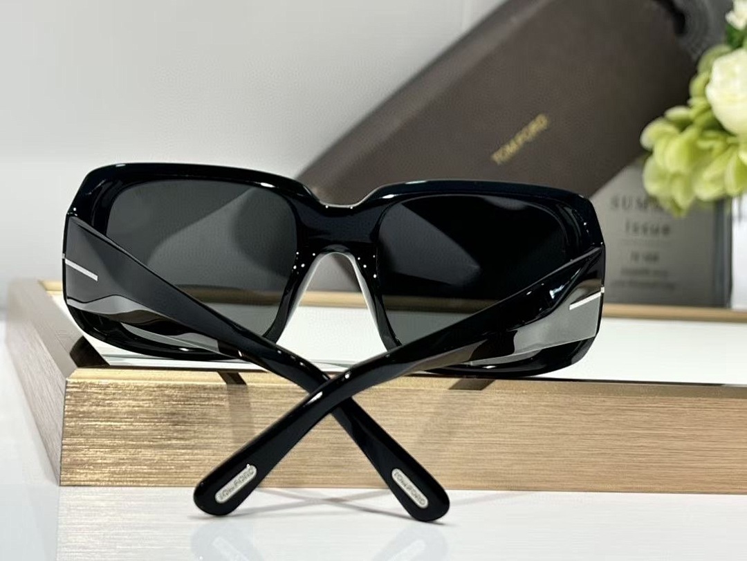 TOM FORD - RYDER TF1035 - 51-20-135 - Sunglasses - Image 7